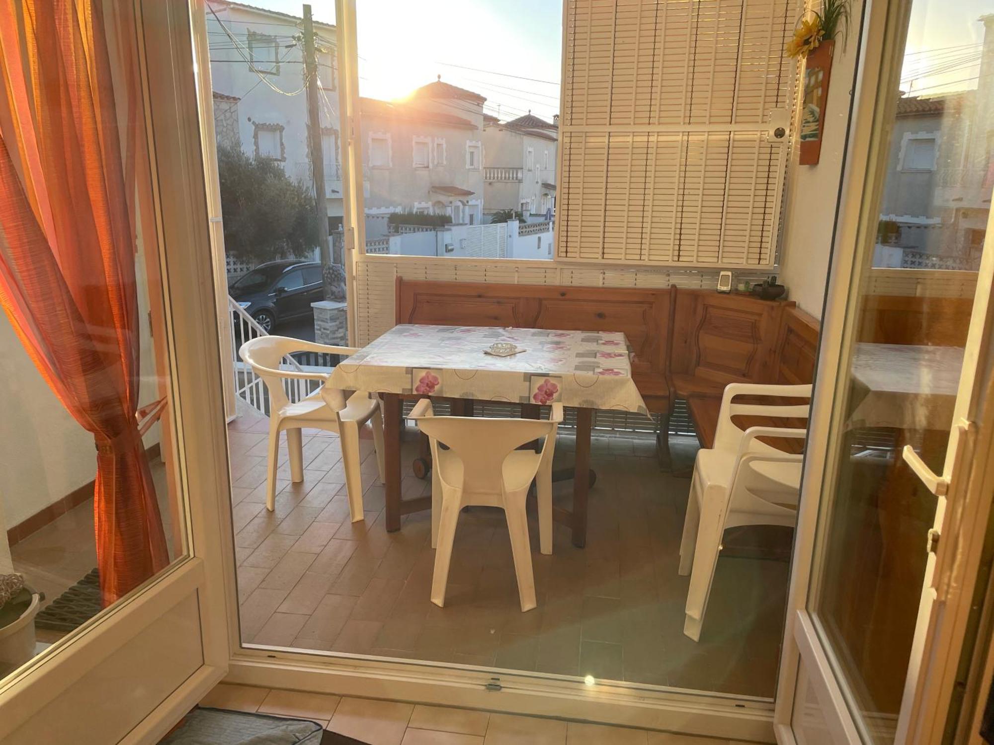 Charme Et Simplicite De Ce Nouveau Bien Empuriabrava Buitenkant foto